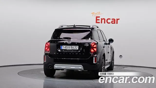 Mini Countryman — Фото автомобиля 4
