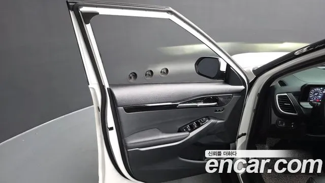 Kia Seltos Бензин 1.6 турбо 2WD — Фото автомобиля 17
