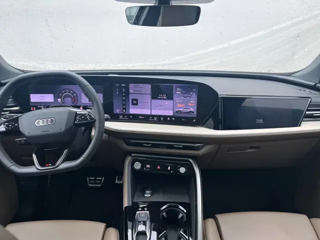 Audi Q5L — Фото автомобиля 10