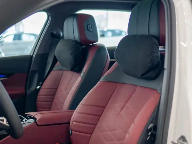 BMW 5 Series — Фото автомобиля 10
