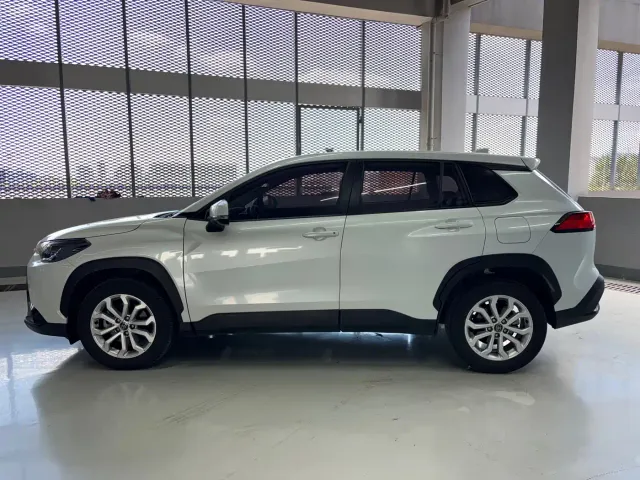 Toyota Frontlander — Фото автомобиля 12