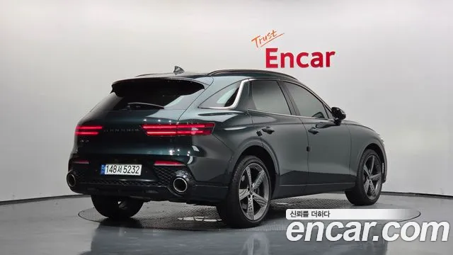 Genesis GV70 2.5T Бензин 2WD — Фото автомобиля 2