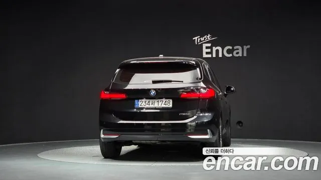 BMW 2 Series U06 — Фото автомобиля 4