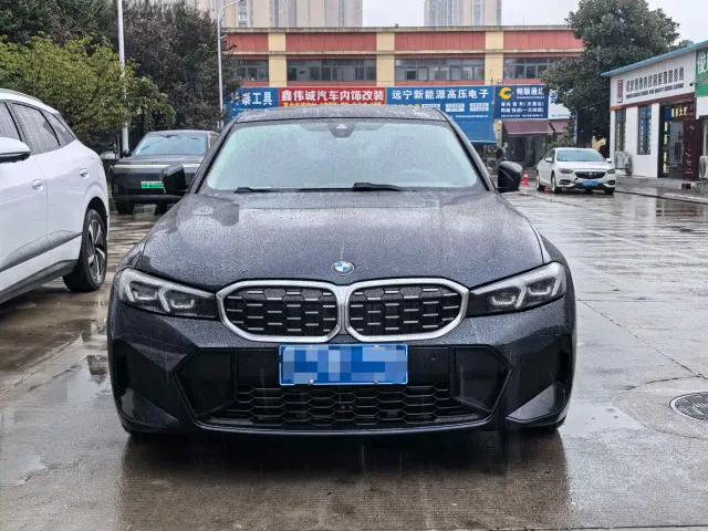 BMW 3 Series — Фото автомобиля 2