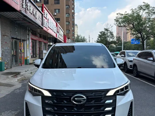 GAC Trumpchi M6 — Фото автомобиля 2