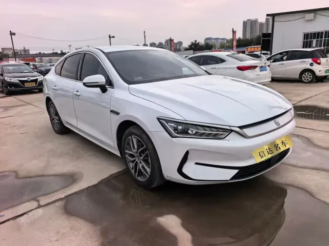 BYD Qin PLUS — Фото автомобиля 3