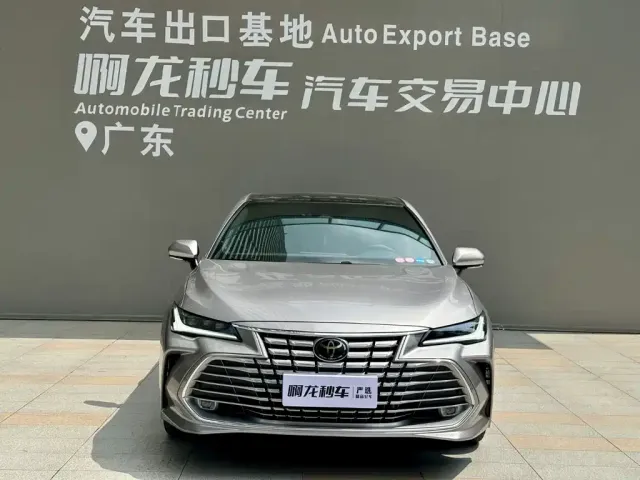 Toyota Avalon 2024 Hybrid 2.0L Luxury Edition — Фото автомобиля 2