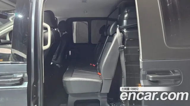 Hyundai Staria — Фото автомобиля 12