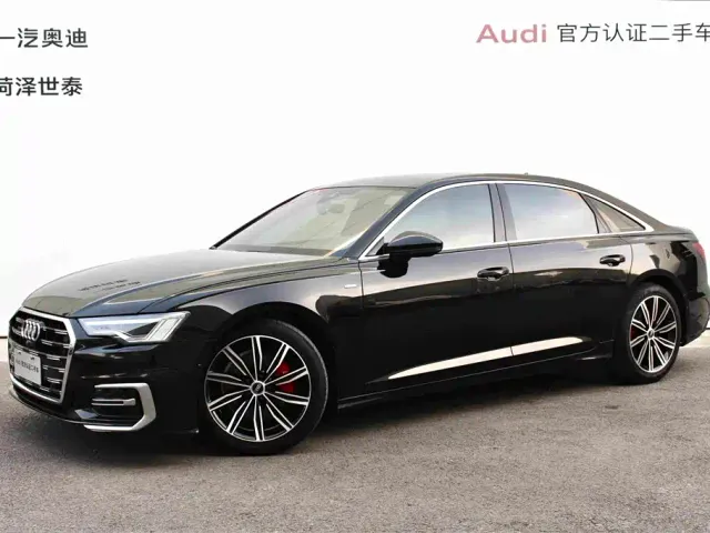 Фотография автомобиля — Audi A6L