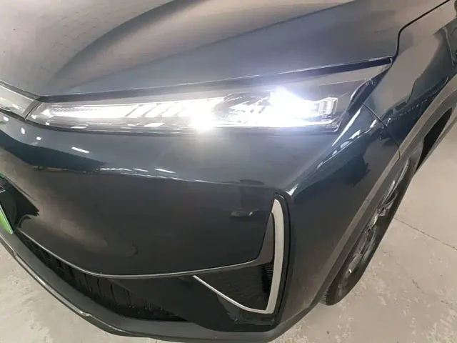 Dongfeng Fengshen L7 — Фото автомобиля 17