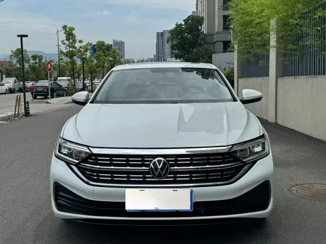 Volkswagen Sagitar — Фото автомобиля 2