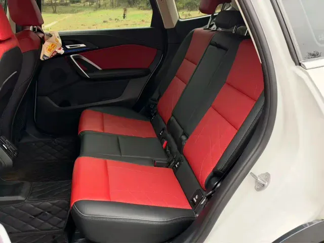 BMW X1 — Фото автомобиля 11