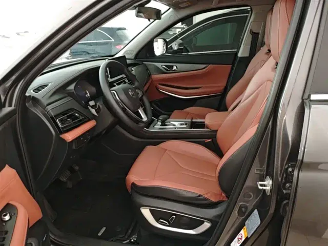 Changan CS75 — Фото автомобиля 14