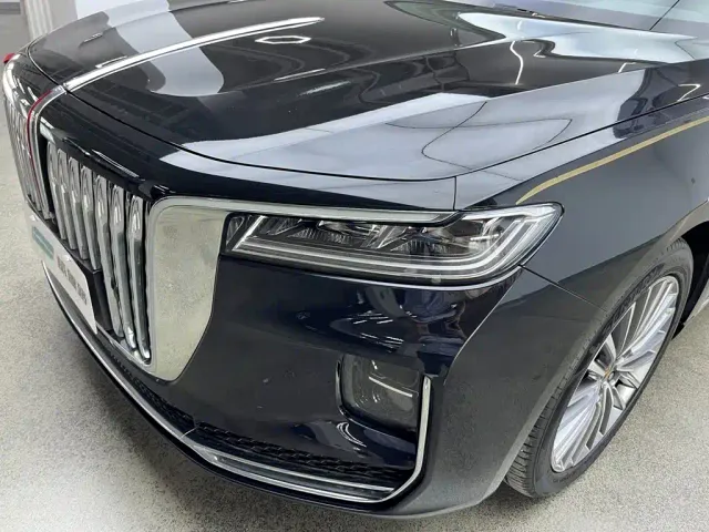 Hongqi H9 — Фото автомобиля 30