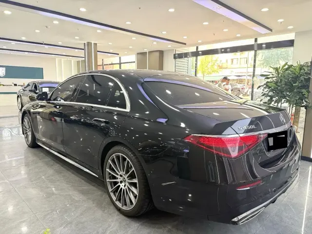 Mercedes-Benz S-Class — Фото автомобиля 13