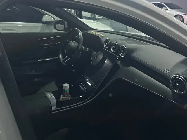 Mercedes-Benz C-Class — Фото автомобиля 7