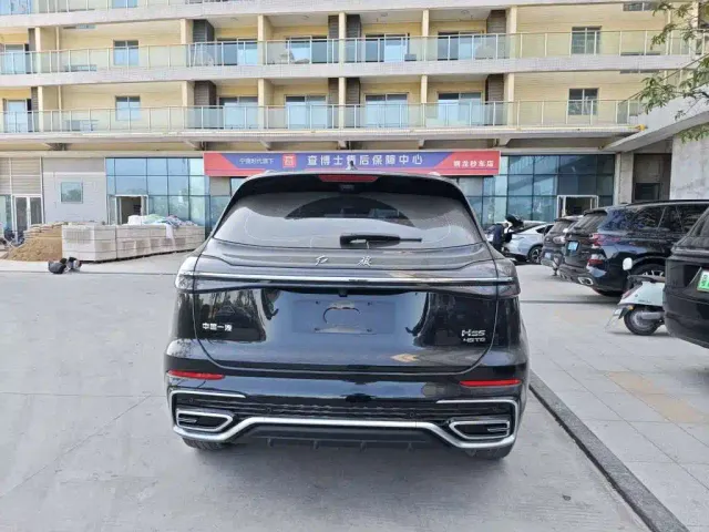 Hongqi HS5 — Фото автомобиля 4