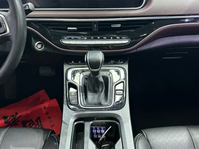 GAC Trumpchi M6 — Фото автомобиля 11