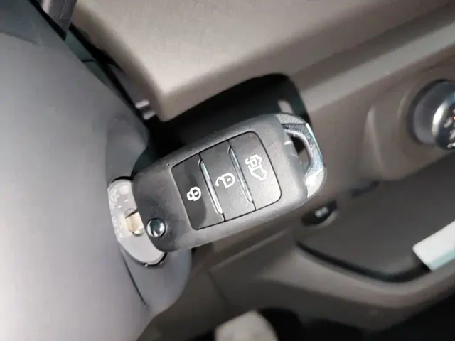 JMC E-Fushun — Фото автомобиля 8