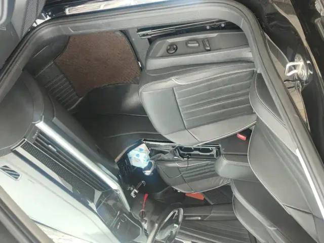 Volkswagen Passat — Фото автомобиля 8