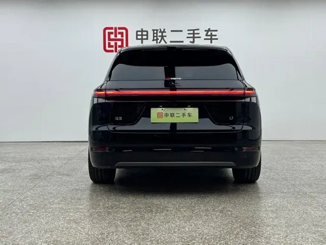 Li Auto L7 — Фото автомобиля 4