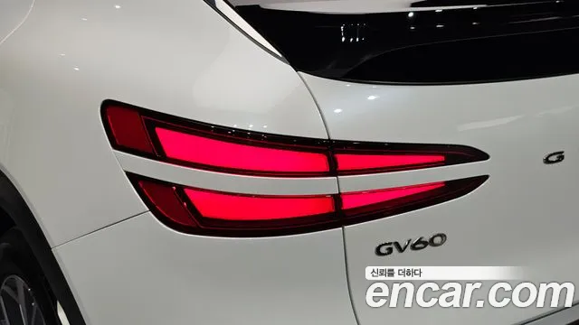 Genesis GV60 — Фото автомобиля 23