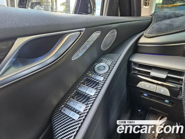 Genesis G80 RG3 — Фото автомобиля 16