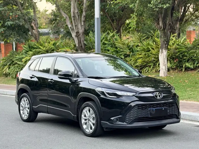 Toyota Frontlander — Фото автомобиля 3