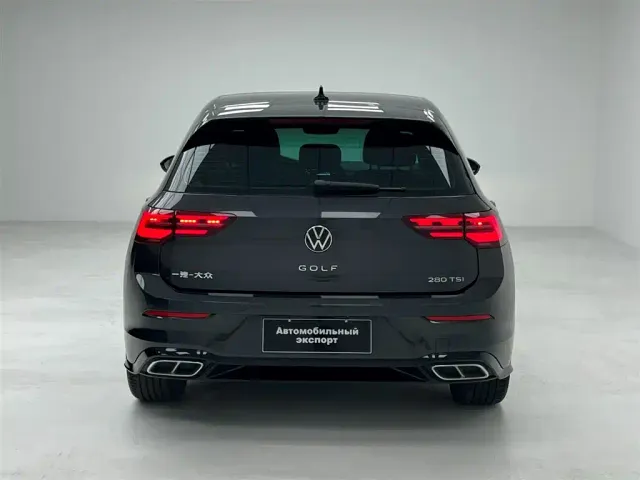 Volkswagen Golf — Фото автомобиля 22
