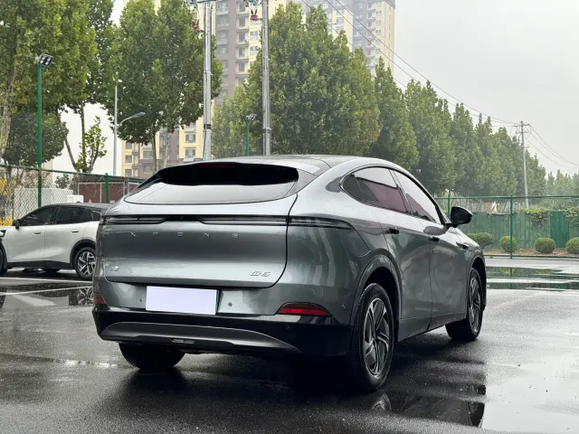 Xpeng G6 — Фото автомобиля 6
