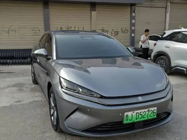 BYD Qin L — Фото автомобиля 2
