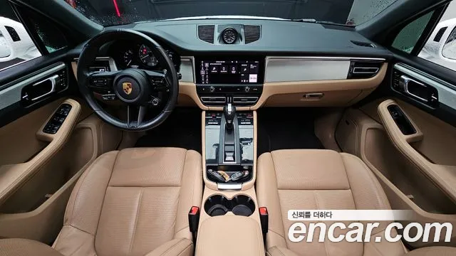 Porsche Macan — Фото автомобиля 7
