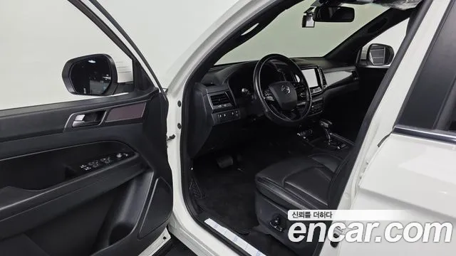 KG_Mobility_Ssangyong Rexton Новый Rexton Sport Дизель 2.2 4WD — Фото автомобиля 10