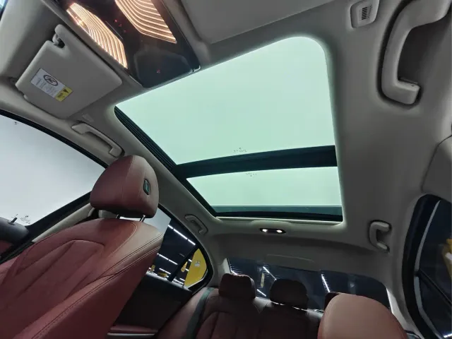 BMW i3 — Фото автомобиля 8