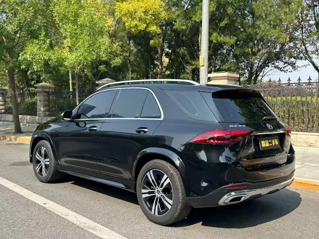 Mercedes-Benz GLE-Class — Фото автомобиля 6