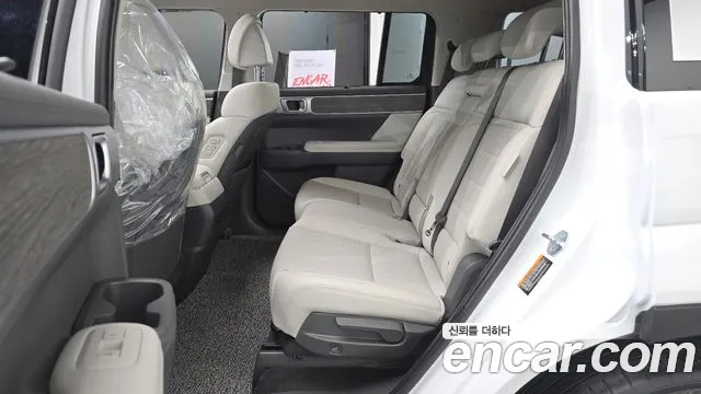 Hyundai Santafe — Фото автомобиля 11