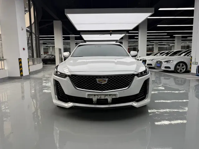 Cadillac CT5 — Фото автомобиля 2
