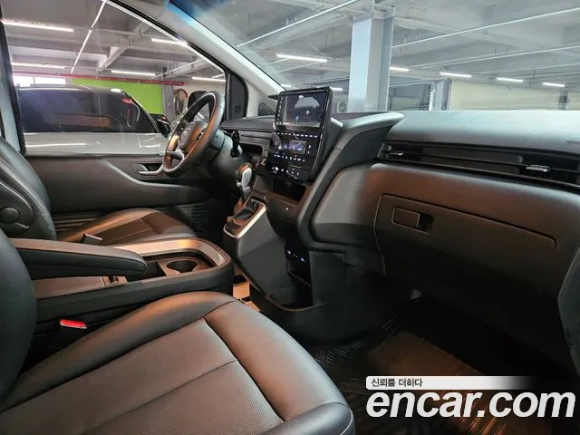 Hyundai Staria Staria Карго 5 мест — Фото автомобиля 12