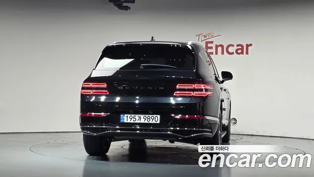 Genesis GV80 — Фото автомобиля 4