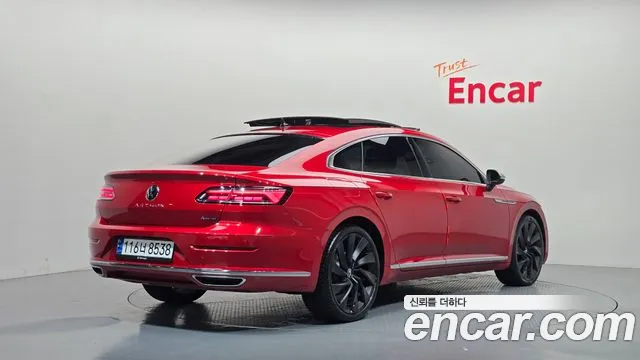 Volkswagen Arteon — Фото автомобиля 2