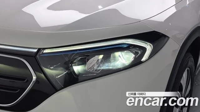 Mercedes-Benz EQB X243 — Фото автомобиля 7