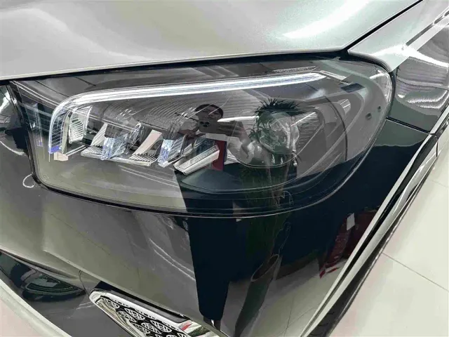 Mercedes-Benz GLS-Class — Фото автомобиля 3
