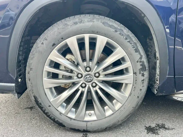 Toyota Highlander — Фото автомобиля 24