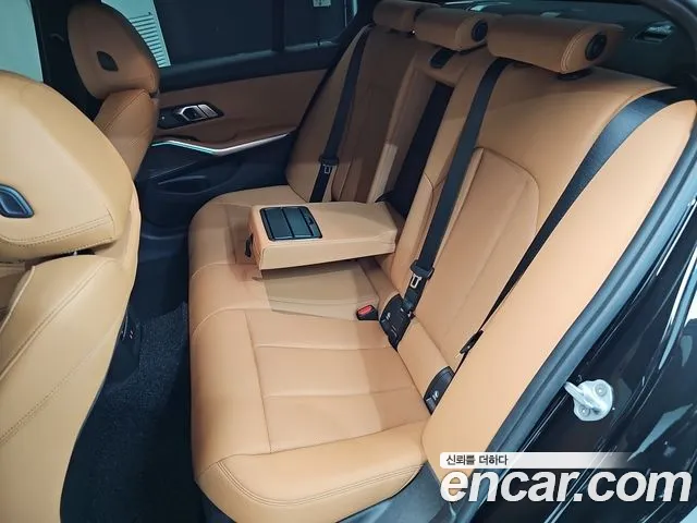 BMW 3-Series 3 серия (G20) 320i M Sport — Фото автомобиля 18