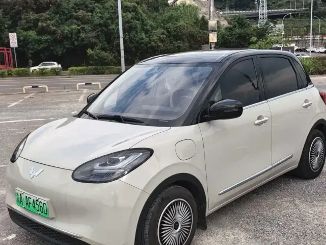Фотография автомобиля — Wuling Bingo