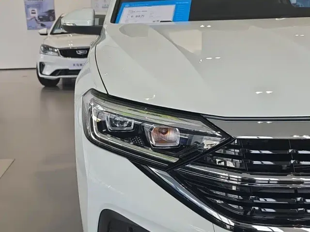 Volkswagen Sagitar — Фото автомобиля 5