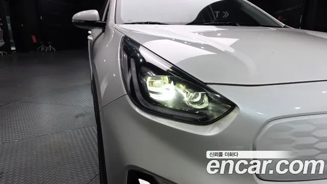 Kia Niro Niro Plus Earth — Фото автомобиля 22