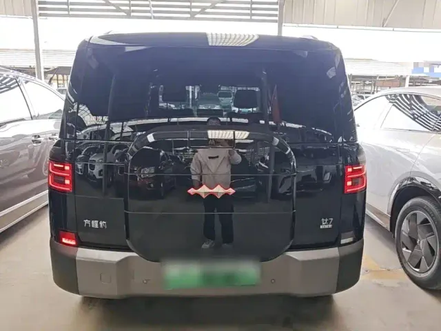 BYD FangChengBao Titanium 7 — Фото автомобиля 5