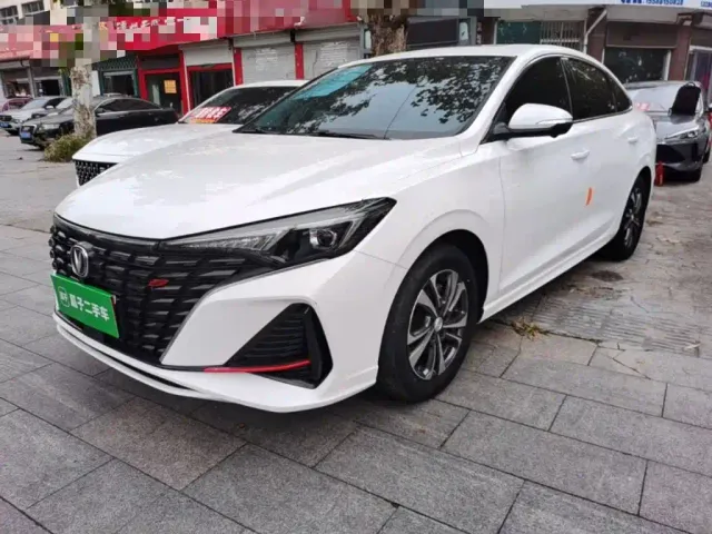 Фотография автомобиля — Changan Eado