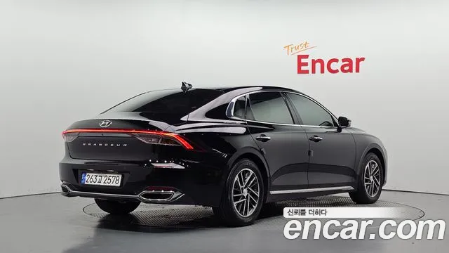 Hyundai Grandeur New — Фото автомобиля 2